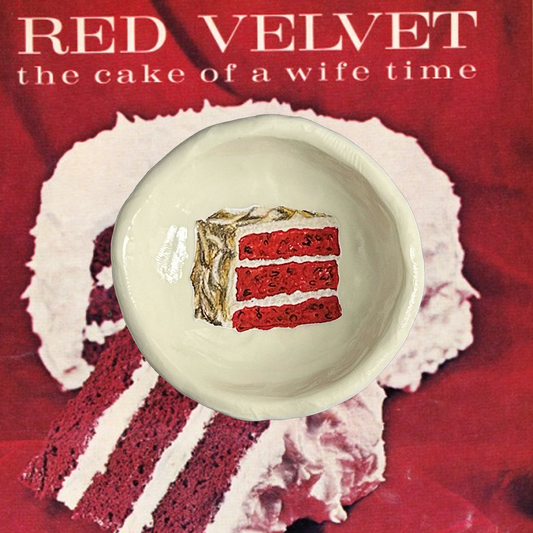 Red Velvet Cake Dish